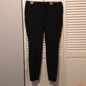 Jcrew black Capri pants size 2 Minnie fit